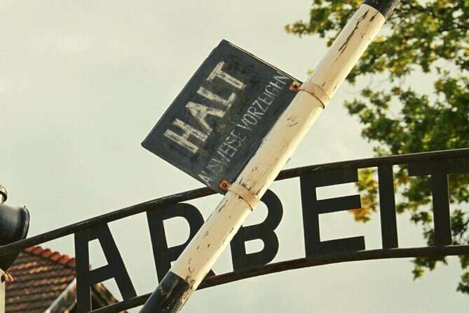 Krakow and Auschwitz Small Group Tour from Warsaw with Lunch - FAQ