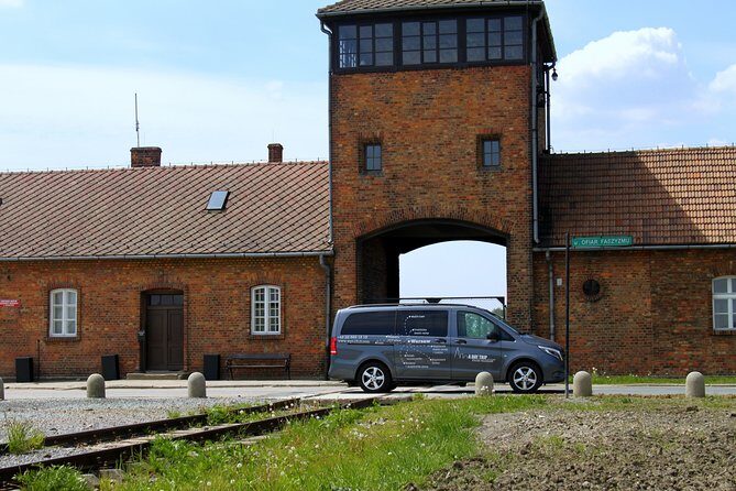 Kraków & Auschwitz-Birkenau Concentration Camp Full-Day Trip from Warsaw - FAQs