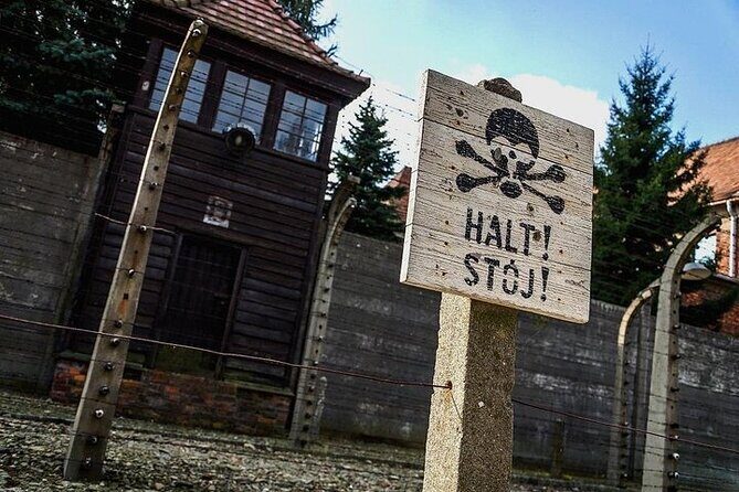 Krakow: Auschwitz-Birkenau Guided Tour & Hotel Pick Up - Final Thoughts