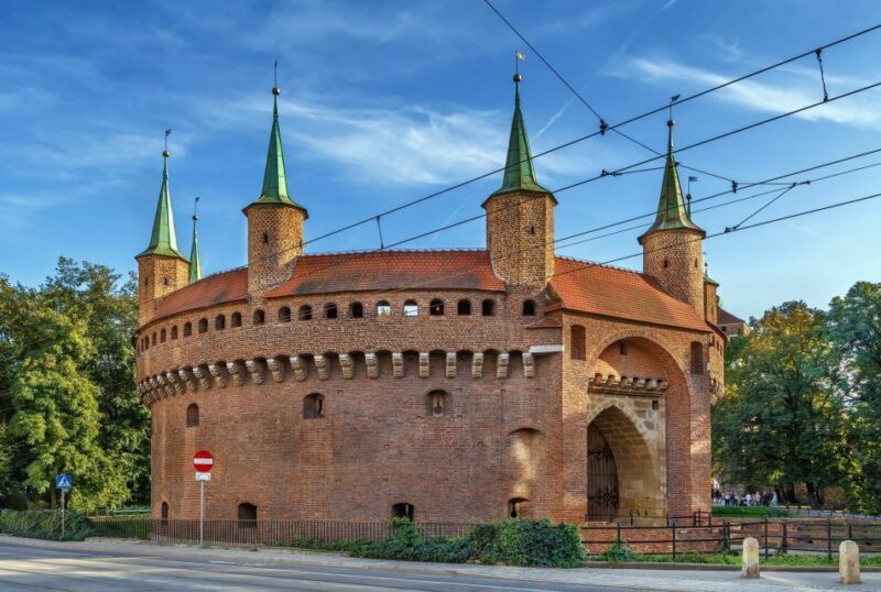 Krakow: Electric Car Sightseeing Tour - Final Thoughts: Who Is This Tour Best For?