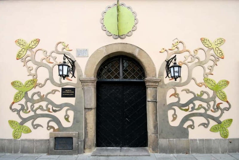 Krakow: Entry Ticket to the Ethnographic Museum - An in-depth look at Estherka’s House and the Ethnographic Museum