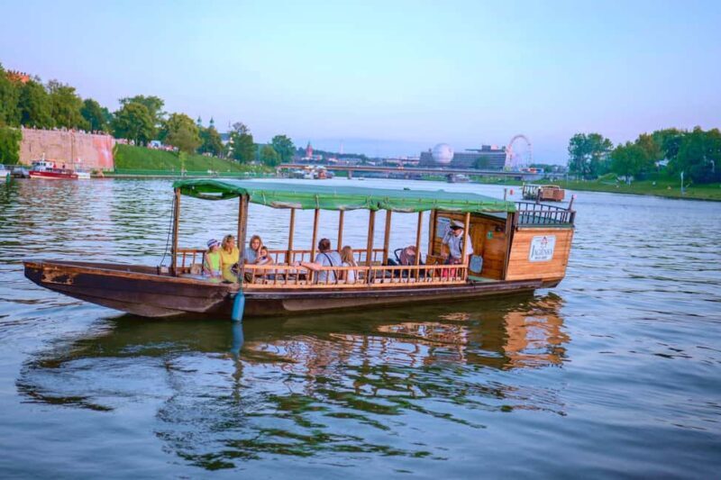 Krakow: Evening or Night Gondola Cruise - Frequently Asked Questions