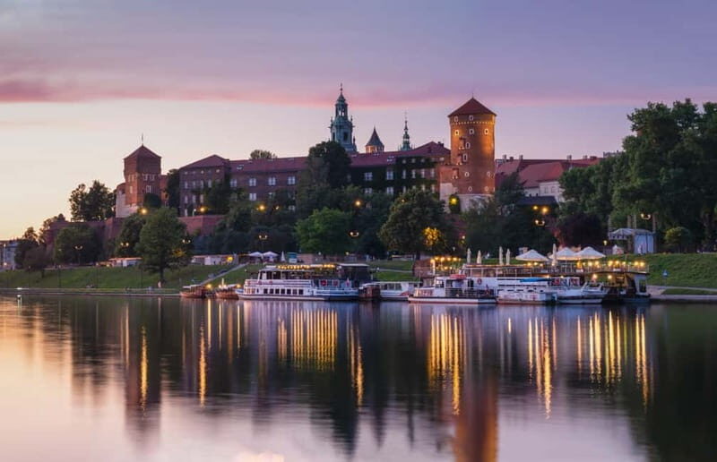 Krakow: Evening or Night Sightseeing Cruise - Key Points