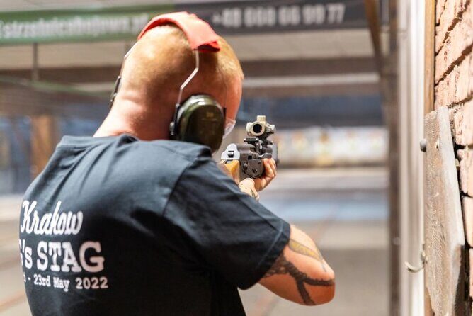 Krakow: Extreme Shooting Range with Hotel Pick-Up - The Experience: What to Expect