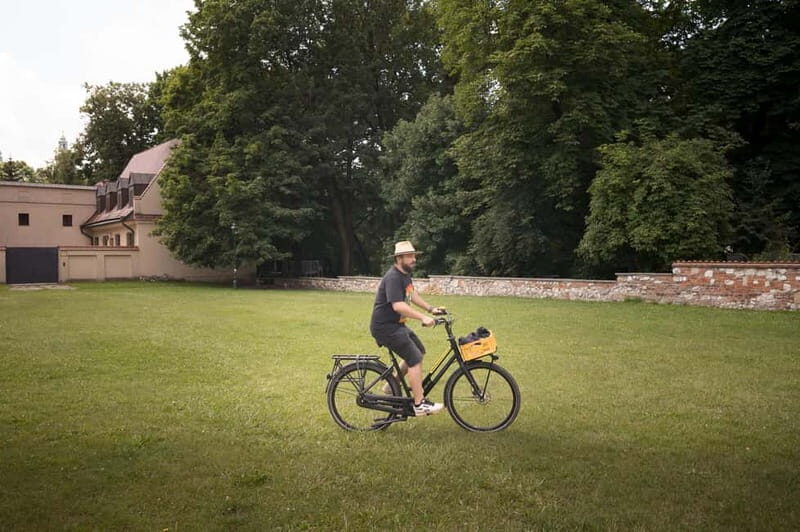 Krakow: Full-Day Bike Rental - Pricing and Value