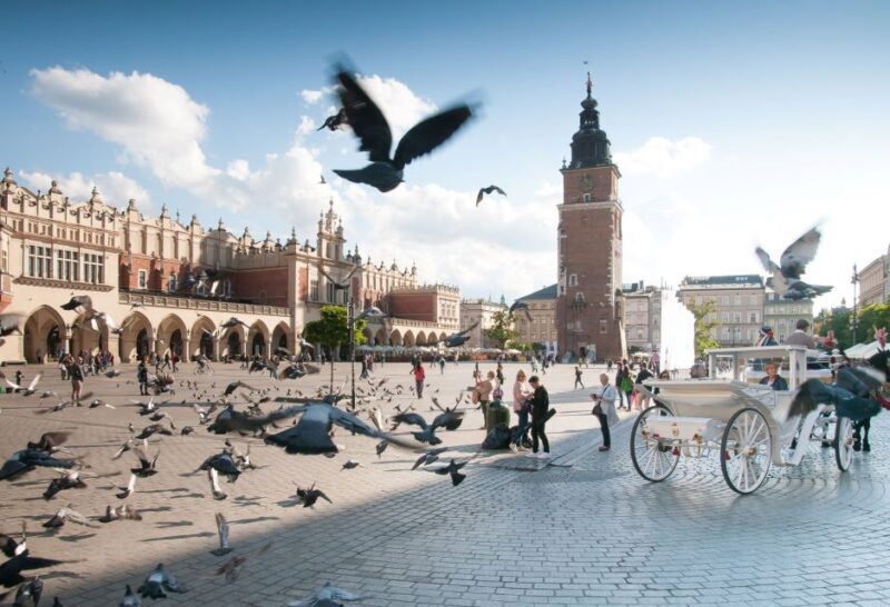 Krakow: full day private tour from Warsaw - FAQs