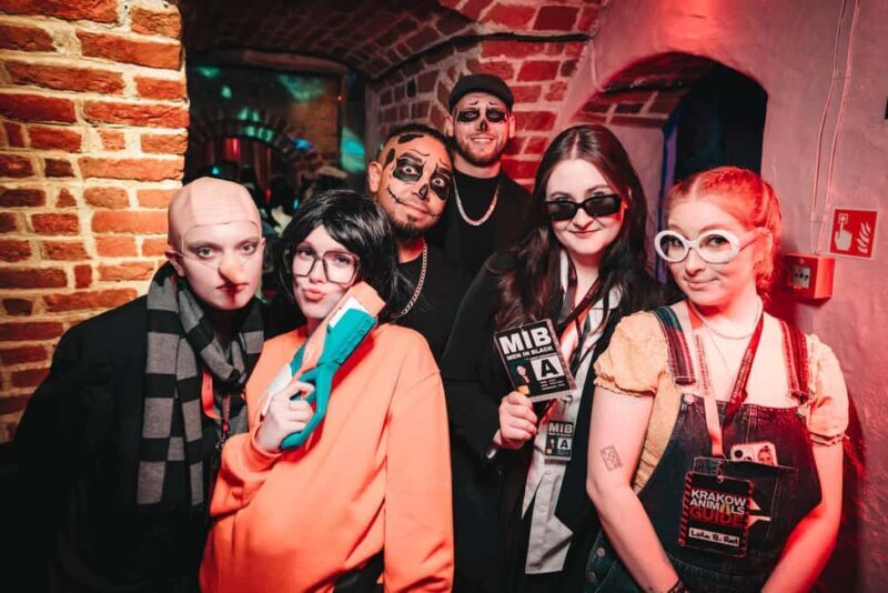 Krakow: Halloween Pub/Club Crawl With 1 H Unlimited Alcohol - Practical Details: Price, Duration, and Booking