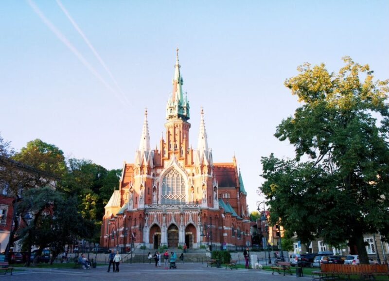Krakow: Jewish Quarter and Former Ghetto Tour by Golf Cart - Who Will Love This Tour
