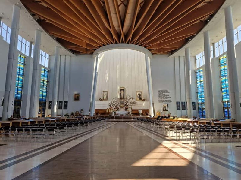 Krakow- Lagiewniki John Paul II Center and Divine Mercy - What to Expect from Your Tour