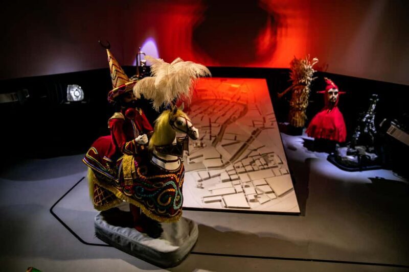 Krakow: Legends of Krakow Robot Show Entry Ticket - The Reviews: What Travelers Say