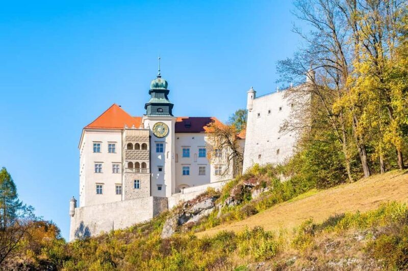 Krakow: Ojcow National Park & Pieskowa Skaa Castle Tour - The Romantic Appeal of Pieskowa Skaa Castle