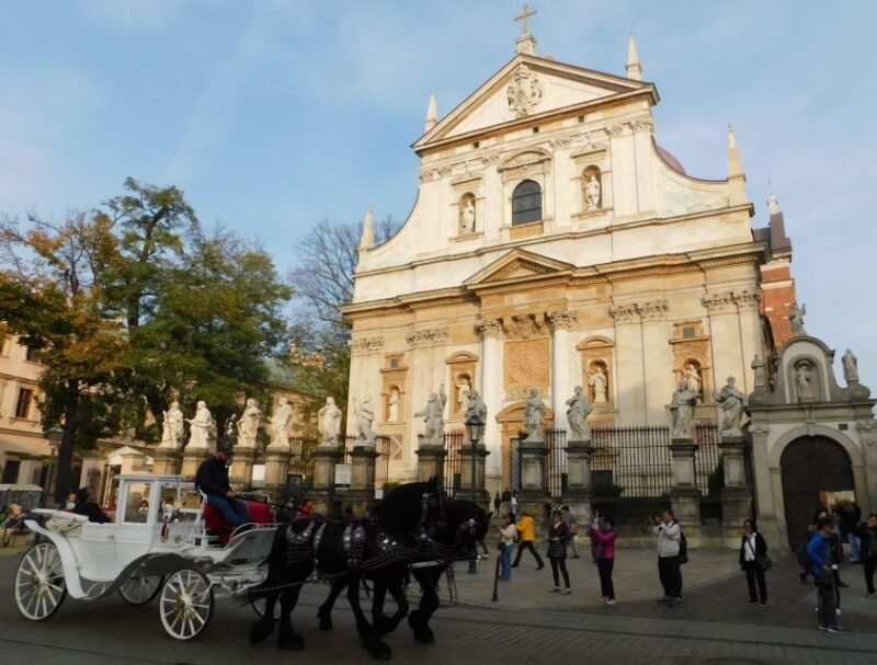 Krakow Old Town and Jewish Quarter in one guided walk - A Deep Dive into the Tour Experience