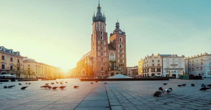 Krakow: Old Town Walking Tour - FAQ