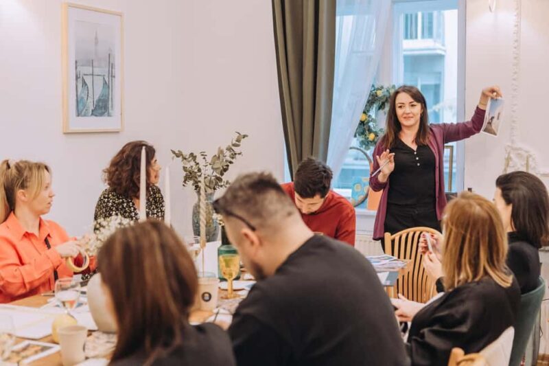 Kraków: Paint Watercolor Postcard with a Local Artist - Key Points