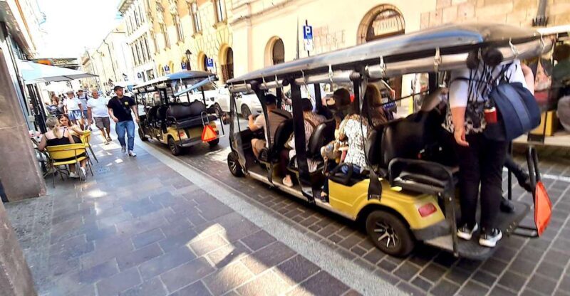 Krakow: Private Panoramic Tour by Golf Cart with Audio Guide - Why Choose This Tour?