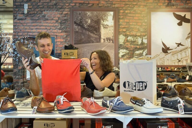 Krakow: Private Shopping Tour with Snacks and Beer Tasting - FAQ