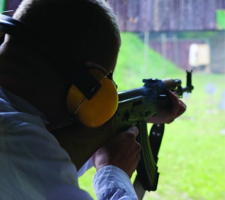 Kraków: Shooting Range Experience - Customizable Packages for Every Shooter