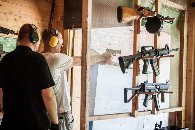 Krakow: Shooting Range with Real Weapons - Practical Information and Tips