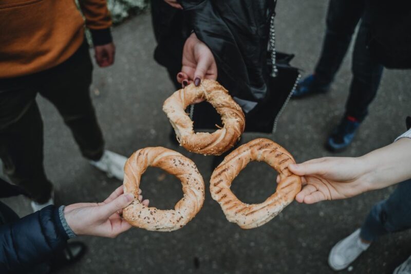 Krakow: Traditional Polish Food and Drinks Tasting Tour - Key Points