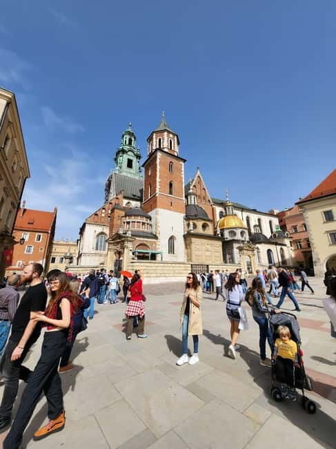 Krakow: Visit to Wawel Hill and the Cathedral - An In-Depth Look at the Wawel Hill and Cathedral Tour
