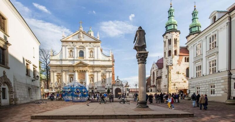 Krakow: Wawel Castle & Cathedral, Old Town & City Basilica - Key Points