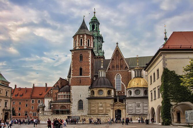Krakow: Wawel Castle Guided Tour - Frequently Asked Questions