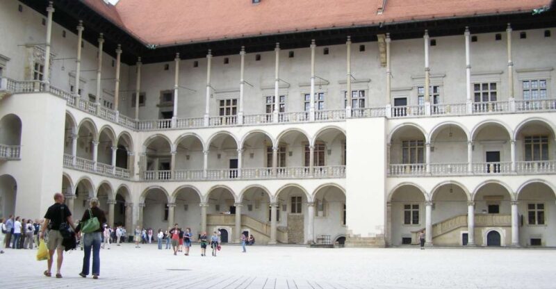Krakow: Wawel Castle Guided Tour - Key Points