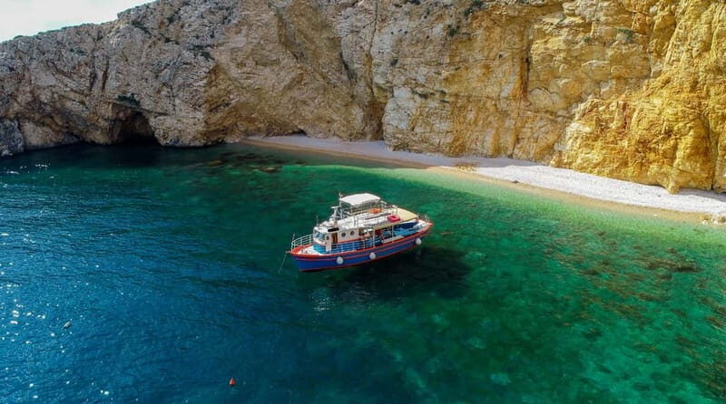 Krk: Golden Beach and Blue Cave Cruise with Welcome Drink - Who Is This Tour For?