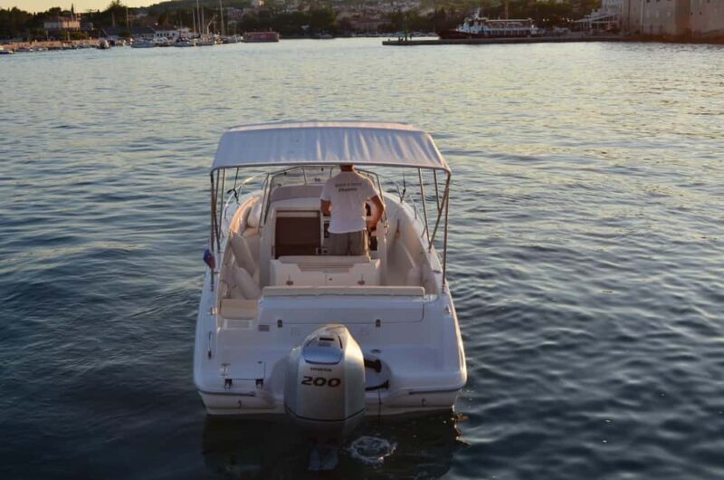 Krk: Rent a boat Atlantic 670 open 271612 KK - What Makes This Boat Rental Stand Out