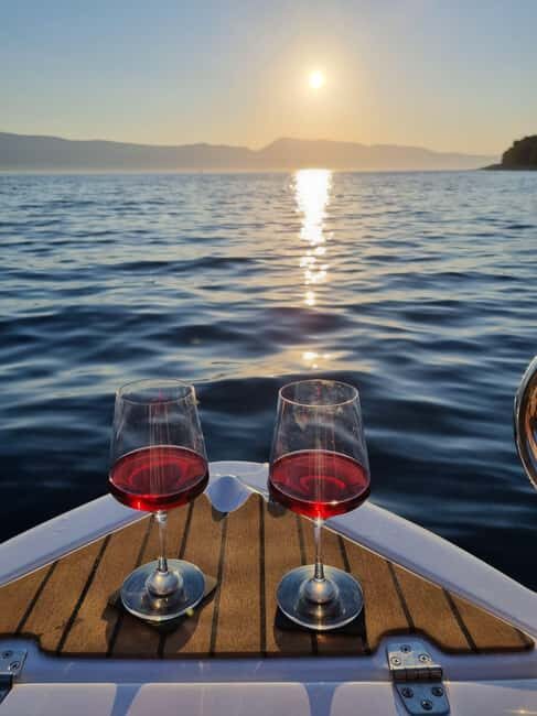 Krk: Sunset Boat Tour with wine, high chance of dolphins - An In-Depth Look at the Krk Sunset Boat Tour