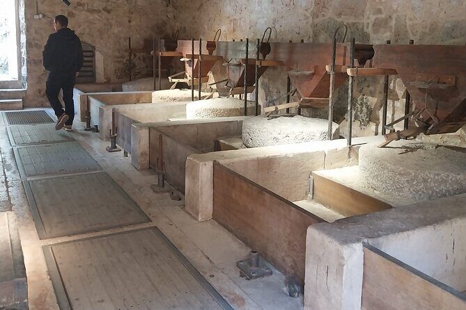 Krka Waterfalls & Skradin AFTERNOON Tour - TICKET INCLUDED - FAQs