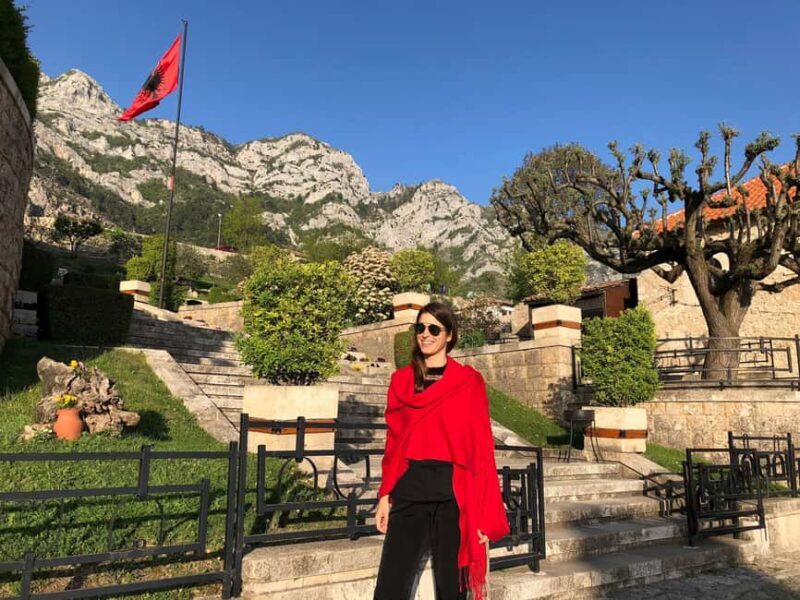 Kruja Castle and Old Bazaar Daily Tour on Luxe Land Rover - Key Points