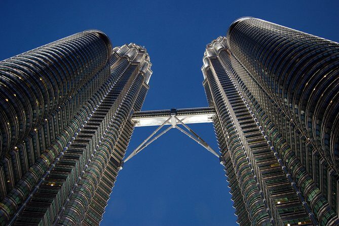 Kuala Lumpur 20 Attractions Full-Day City with Petronas Twin Tower Tickets - Transport, Timing, and Group Dynamics