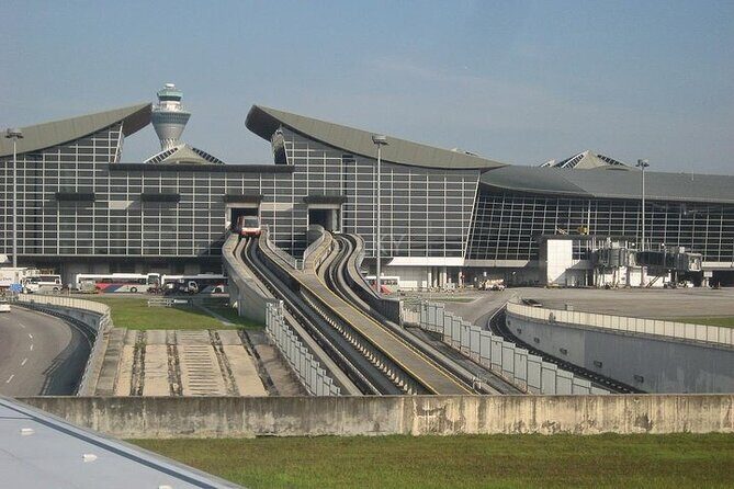 Kuala Lumpur Airport Arrival and Departure Transfers - Who Is This Transfer Service Best For?