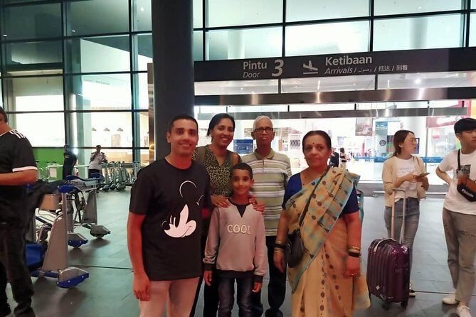 Kuala Lumpur Airport To Genting Highlands City EN-ROUTE Batu Caves Tour - Key Points