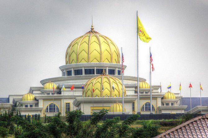 Kuala Lumpur City Tour With The River Of Life - FAQs