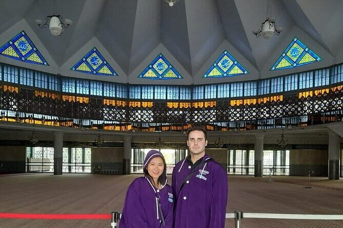 Kuala Lumpur Full Day City Tour with Petronas Twin Tower Tickets - What Makes This Tour Valuable?