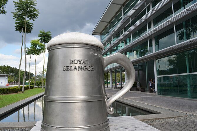 Kuala Lumpur Full Day City Tour with Petronas Twin Tower Tickets - Who Should Consider This Tour?