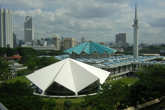Kuala Lumpur Half Day City Private Tour - Authentic Experiences and Practical Tips