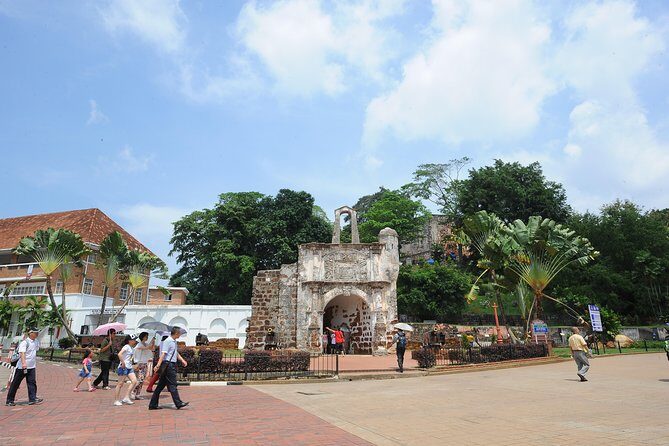 Kuala Lumpur > Melaka Tour > Kuala Lumpur Drop (Full Day Tour) - Who Should Consider This Tour?