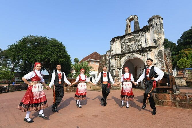 Kuala Lumpur Night Private Tour with Dinner and Cultural Show - FAQ