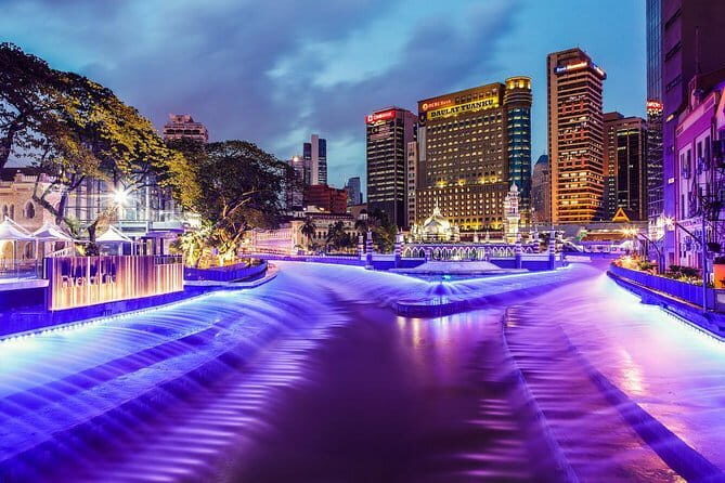 Kuala Lumpur: Nightlife Walking Tour with Local Guide - Why This Tour Works