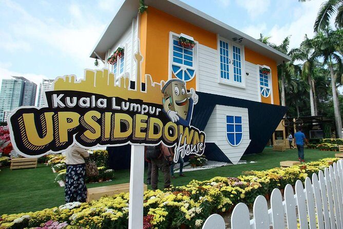 Kuala Lumpur Signatures with KL Tower & Petronas Twin Towers - Who Will Love This Tour?