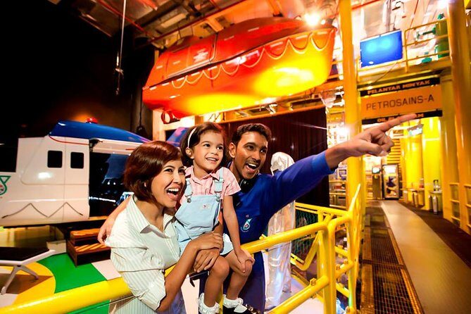 Kuala Lumpur Signatures with KL Tower & Petronas Twin Towers - FAQ