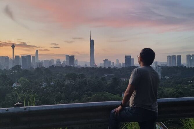 Kuala Lumpur Sunrise Tour With Breakfast Teh Tarik & Roti Canai - Who Is This Tour Best For?