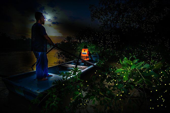 Kuala Selangor Firefly En-route Batu Caves Temple & Malawati Hill Day Tour With Sunset Dinner Sharing Basis SIC - Batu Caves: Iconic Religious and Cultural Landmark