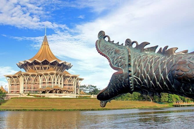 Kuching Half Day City Tour with Pick-up - The Itinerary Breakdown: What to Expect During the Tour