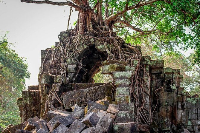 Kulen Waterfall, 1000 Linga River & Beng Mealea Small-Group Tour - Key Points