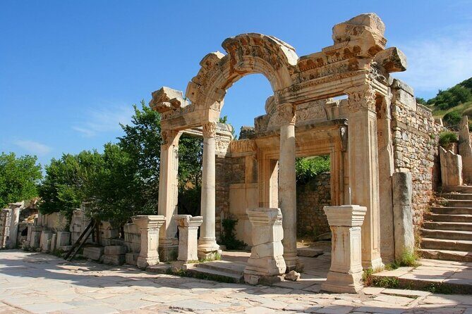 Kusadasi Port Private Ephesus Tour with LUNCH - Pricing & Value