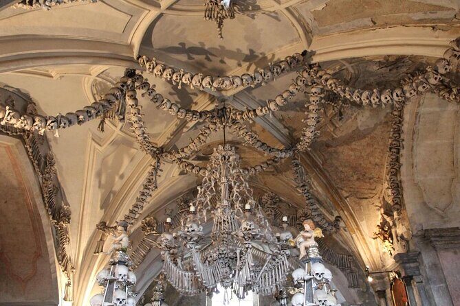 Kutná Hora and Bone church - private tour with PERSONAL PRAGUE GUIDE - Key Points